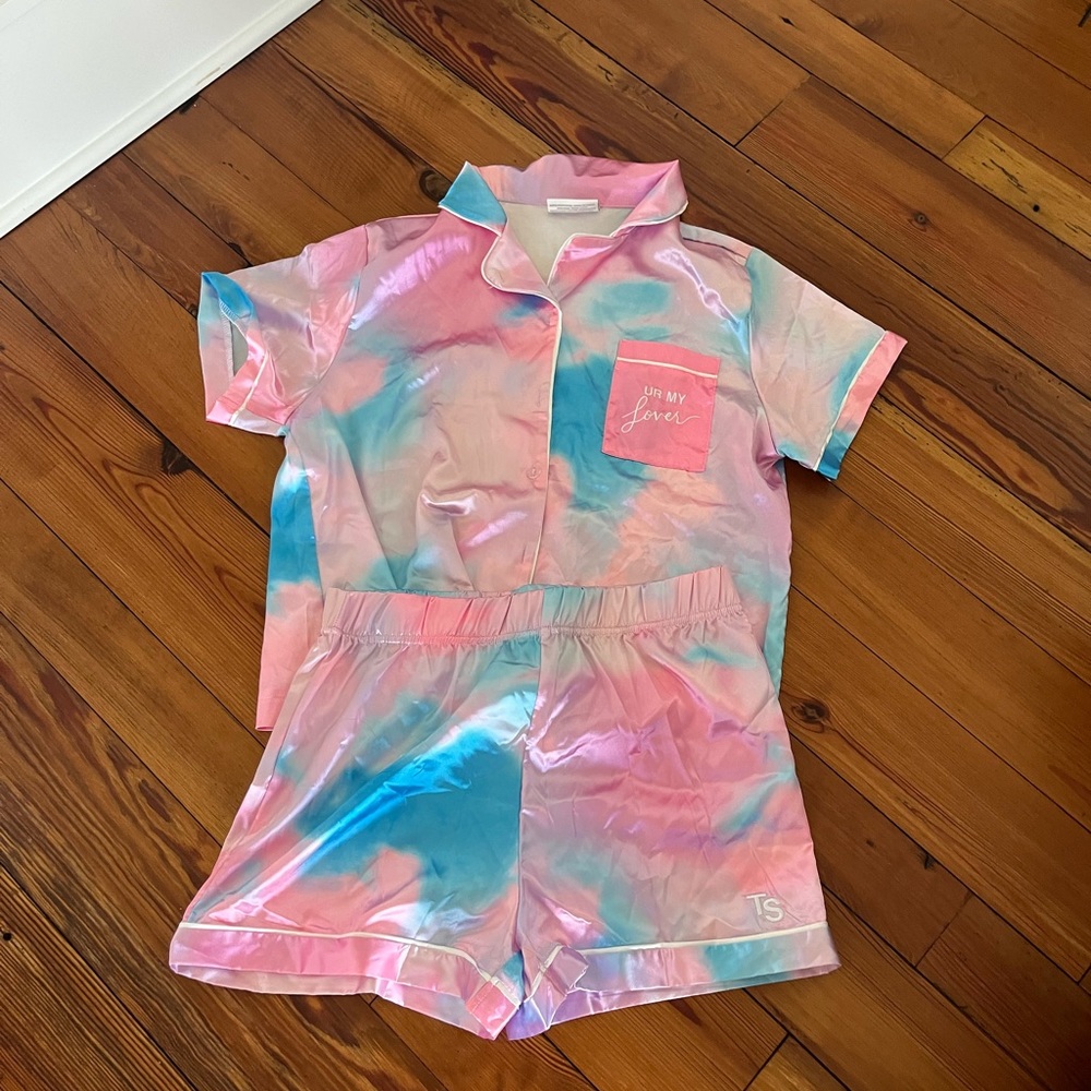 Taylor Swift Lover Satin PJ’s